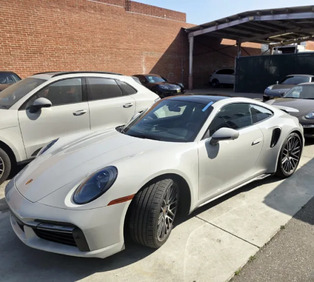 Porsche Windshield Replacement